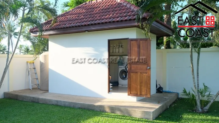 Private House at Nong Pla Lai photo 18