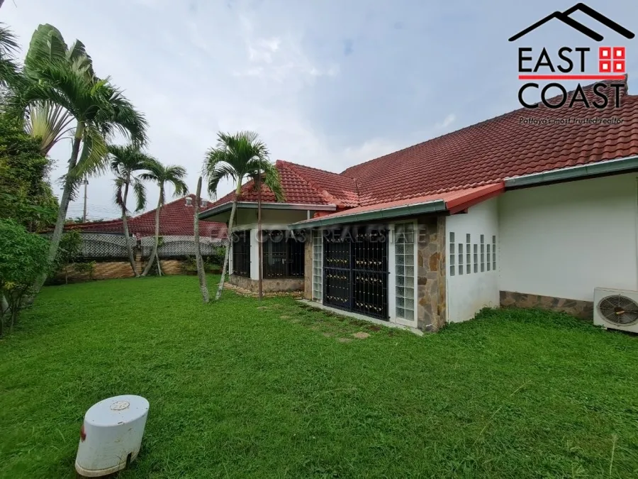 Pattaya Land And House photo 3