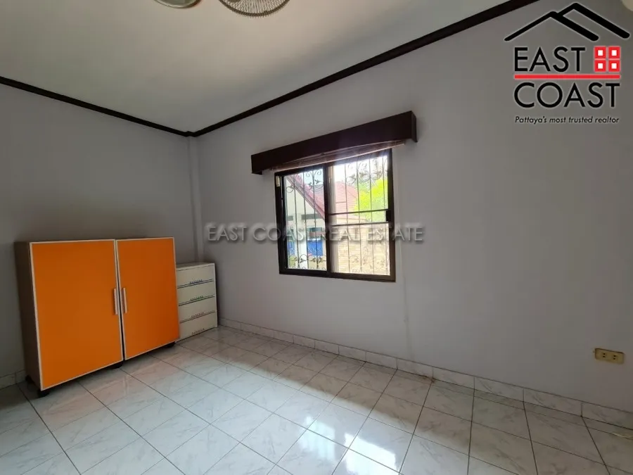 Pattaya Land And House photo 12