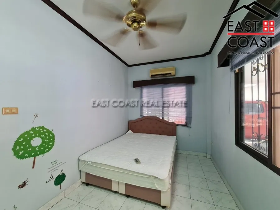 Pattaya Land And House photo 14