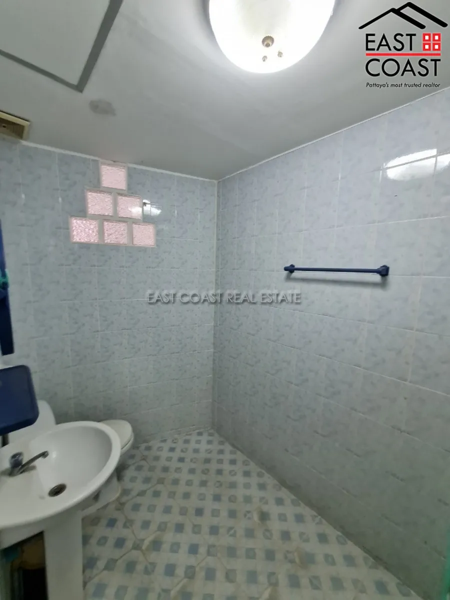 Pattaya Land And House photo 22