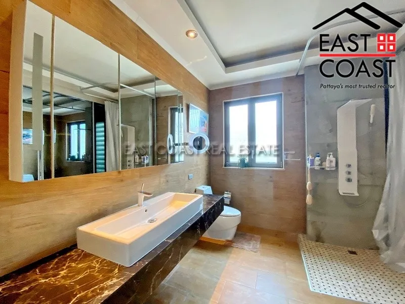 Freeway Villa photo 30