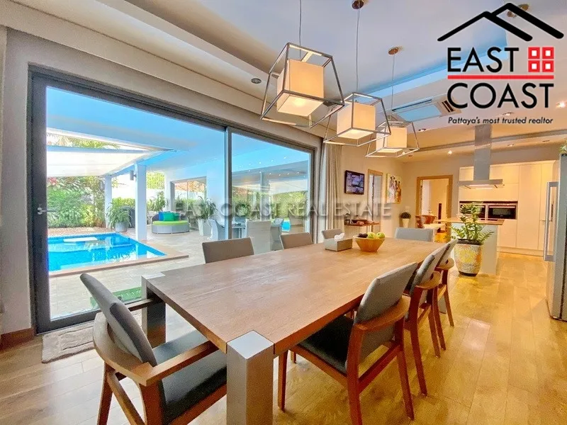 Freeway Villa photo 17