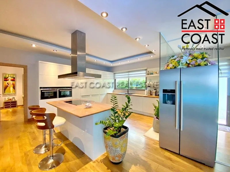 Freeway Villa photo 14