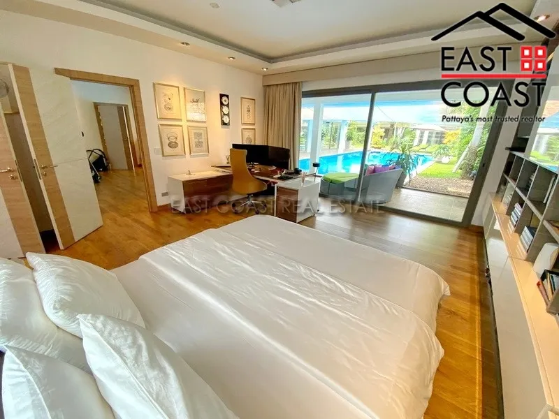 Freeway Villa photo 22