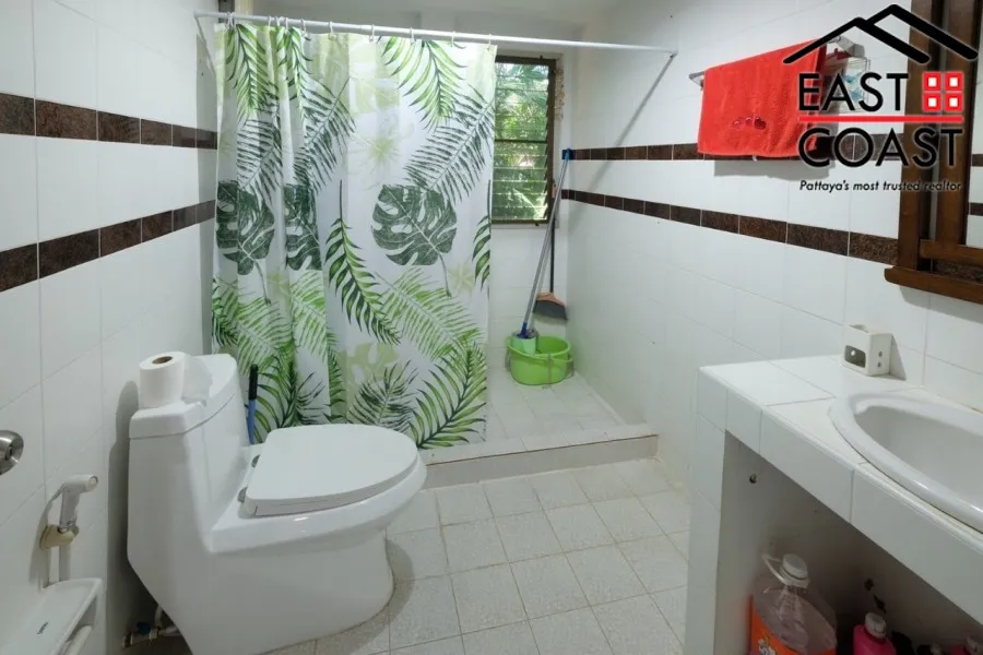 Pattaya Land and House photo 24