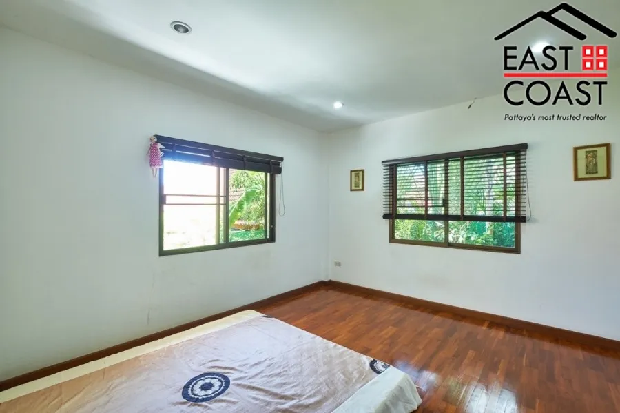 Pattaya Land and House photo 20