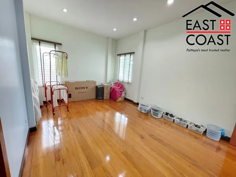 Private House in Soi Sirisuk Town photo 12