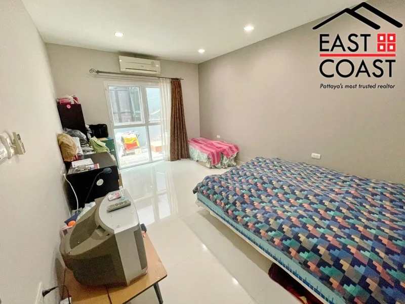 Private House in Soi Sirisuk Town photo 6