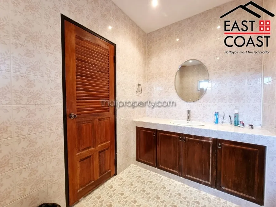 Private House Soi Thepnimit photo 17