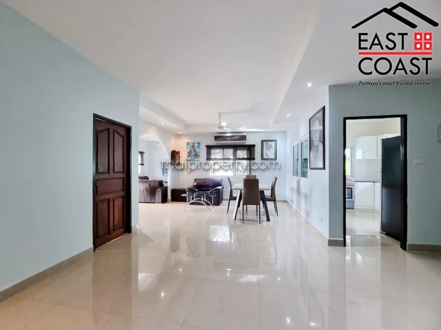 Private House Soi Thepnimit photo 9