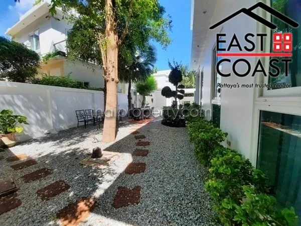 Palm Oasis photo 31
