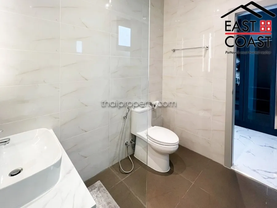Astro Hill Pattaya photo 34