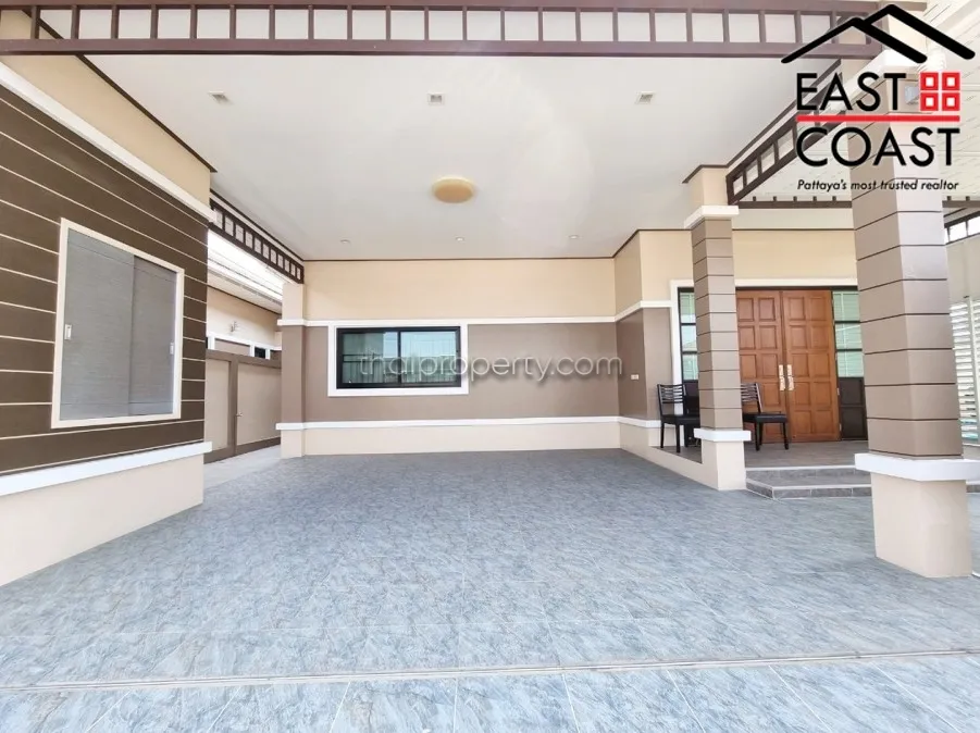 Living Grand Home photo 31