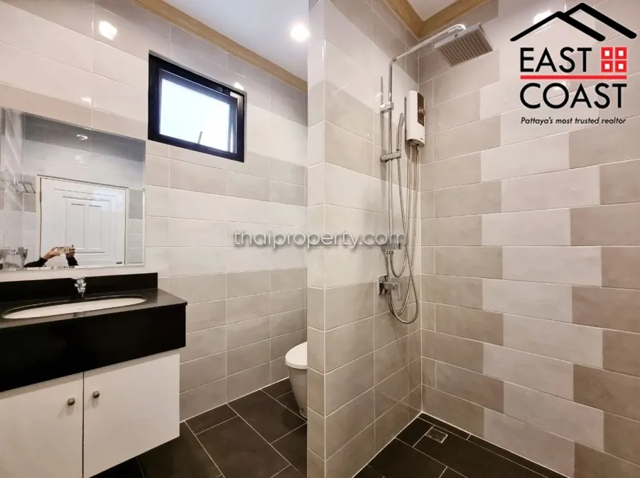 Living Grand Home photo 19
