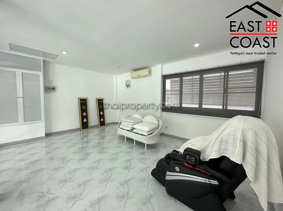 Private Pool Villa in Nong Plalai photo 6