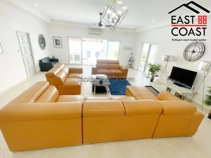 Majestic Residence photo 9