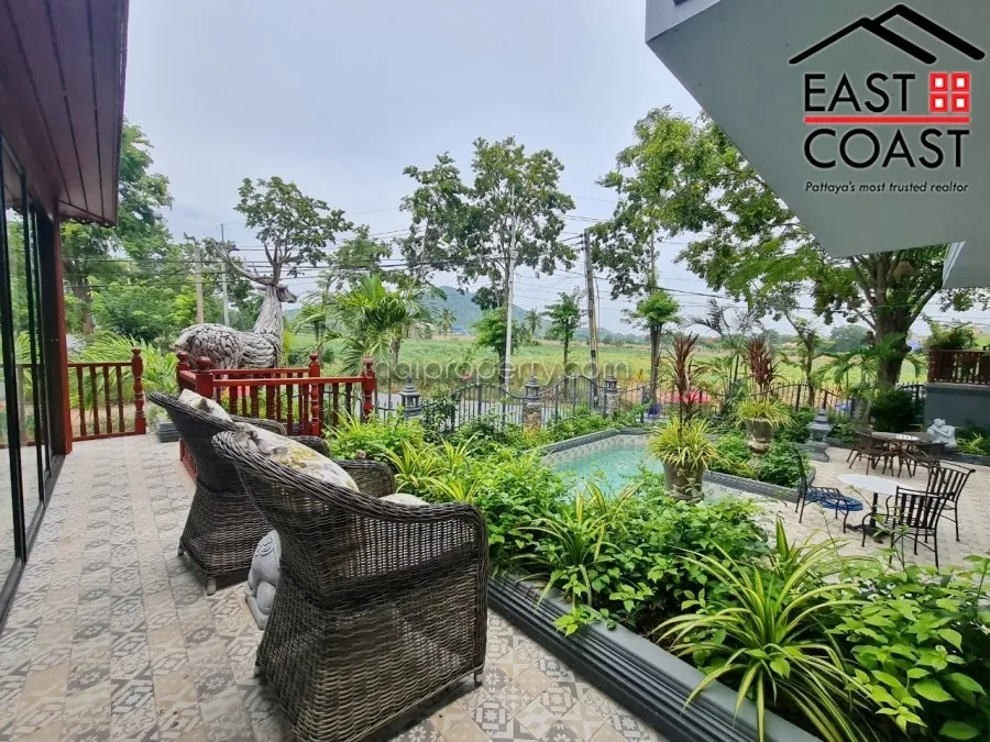 Junglemoon Pool Villa photo 31
