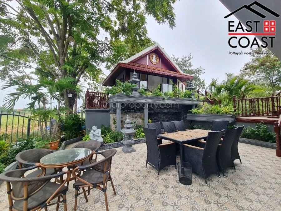 Junglemoon Pool Villa photo 7