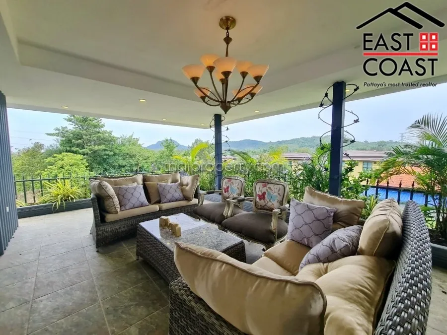 Junglemoon Pool Villa