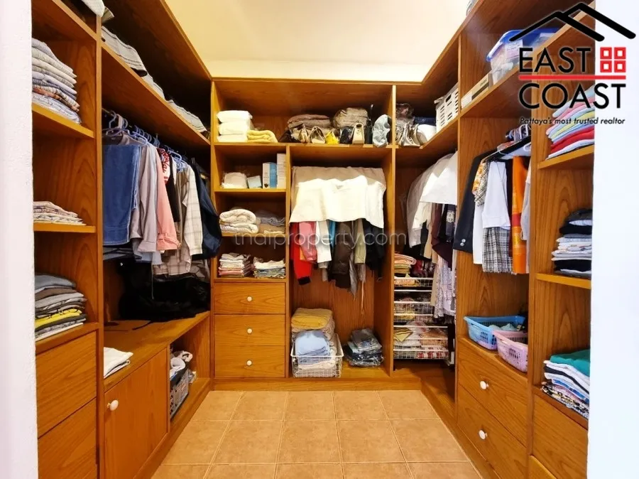 Private House Soi Santisuk 2 photo 12