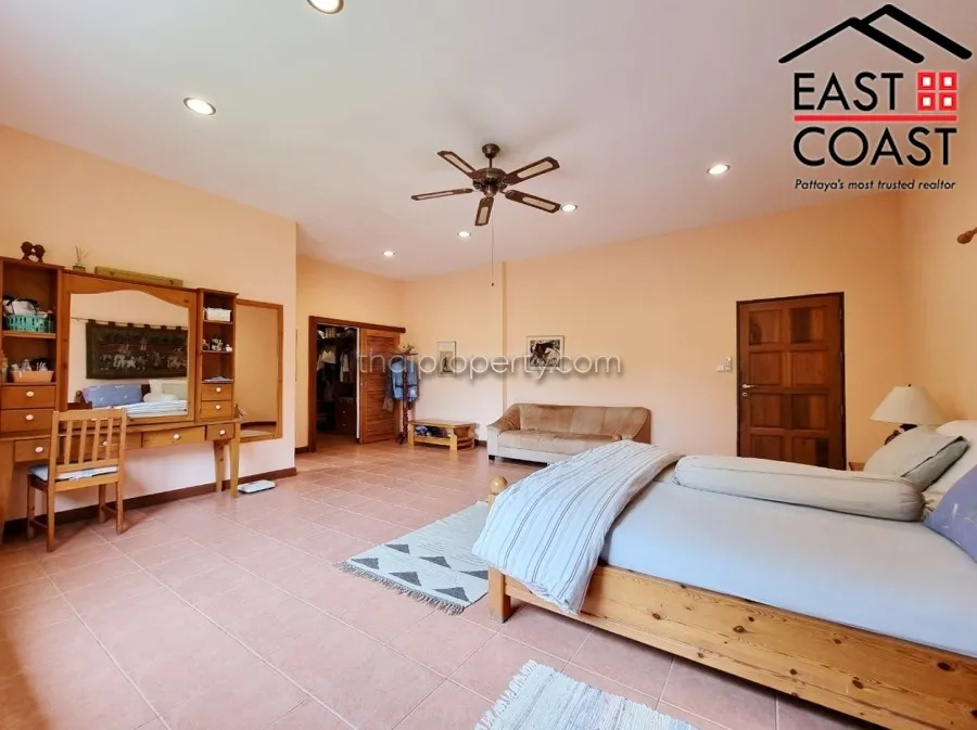 Private House Soi Santisuk 2 photo 10