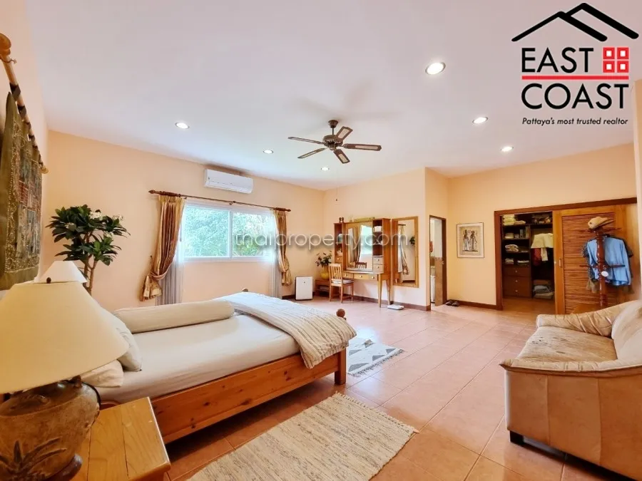 Private House Soi Santisuk 2 photo 9