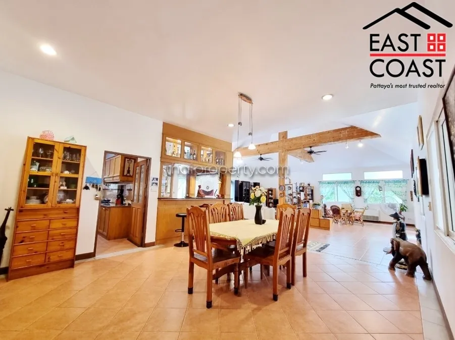 Private House Soi Santisuk 2 photo 6