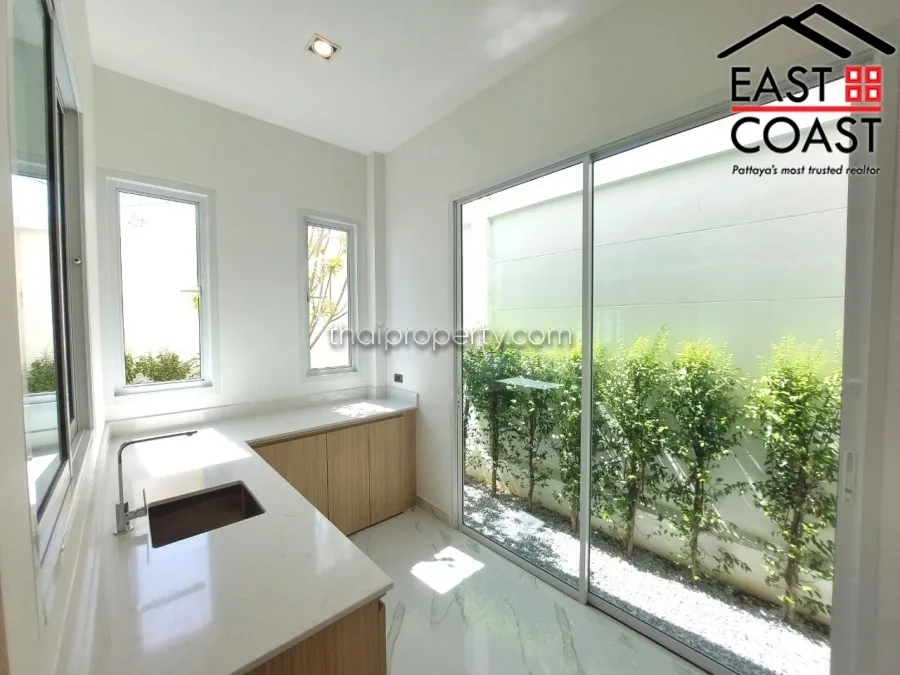 Narita Villa Baan Mae 5 photo 8