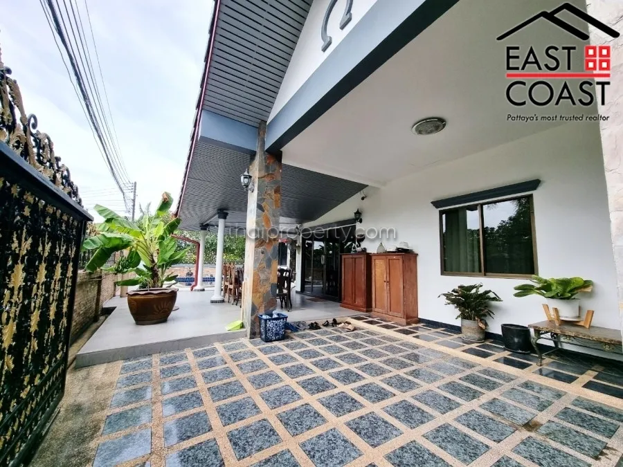 Pattaya Land and House photo 23