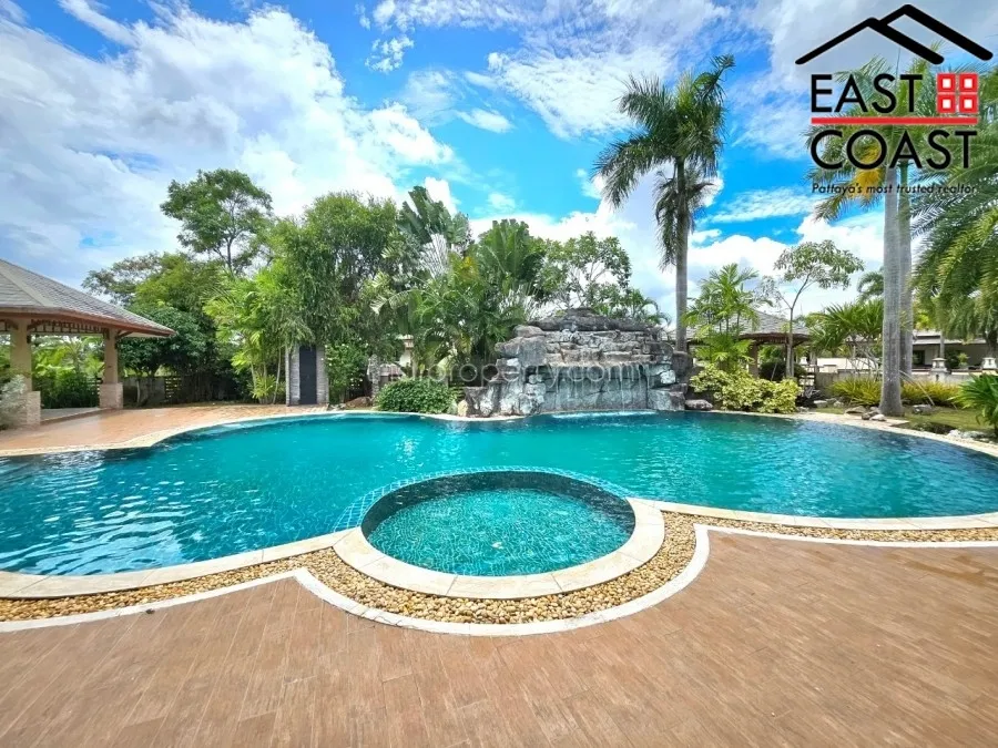 Dusit Pattaya Lake View photo 4