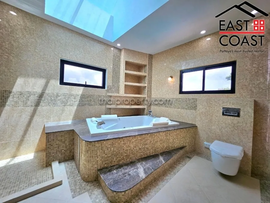 Dusit Pattaya Lake View photo 37