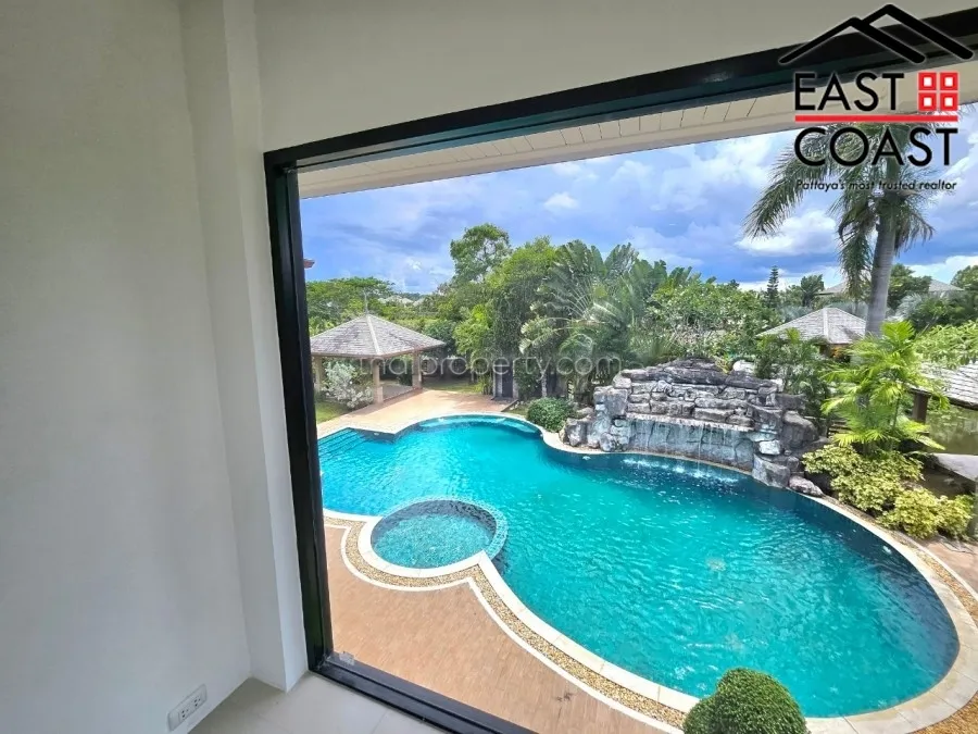 Dusit Pattaya Lake View photo 39