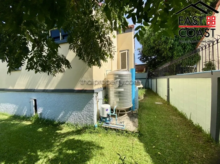 Park Village photo 23