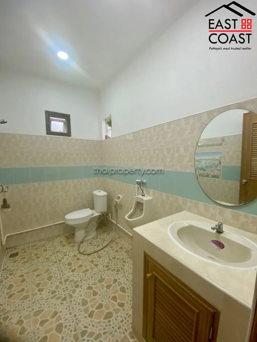 Private House with Warehouse photo 17