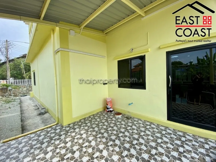Private House with Warehouse photo 34
