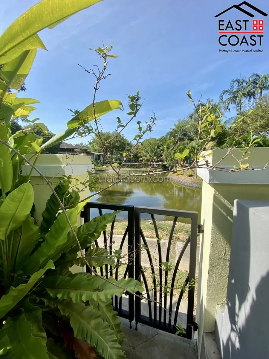 The Village at Horseshoe Point photo 41