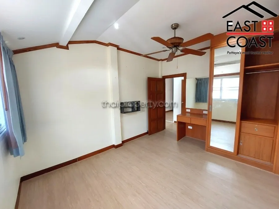 Jomtien Garden Villa photo 24