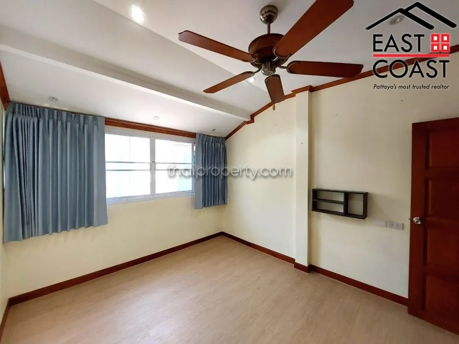 Jomtien Garden Villa photo 25