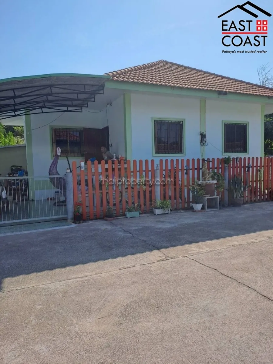 House with Apartment photo 27