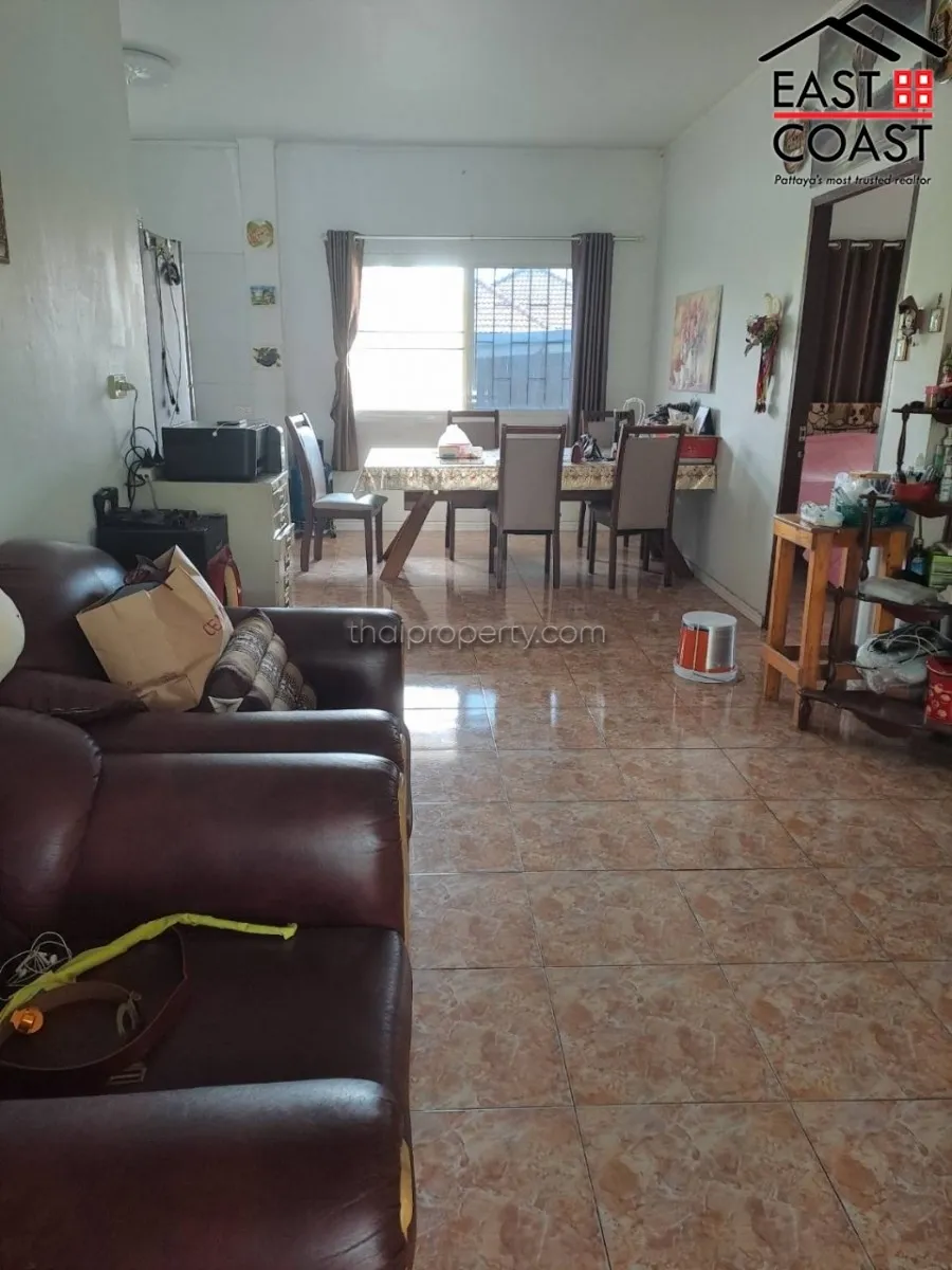 House with Apartment photo 31