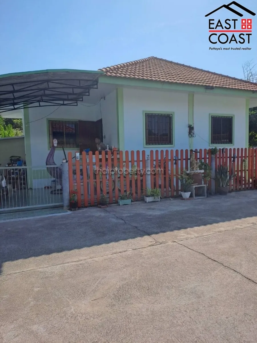 House with Apartment photo 42