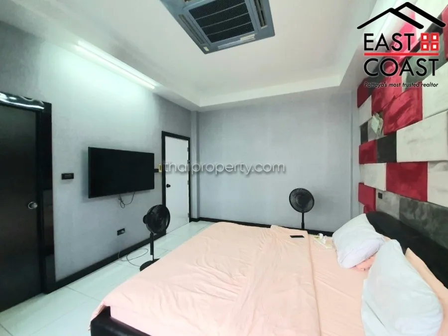 Greenfield Villa 2 photo 18