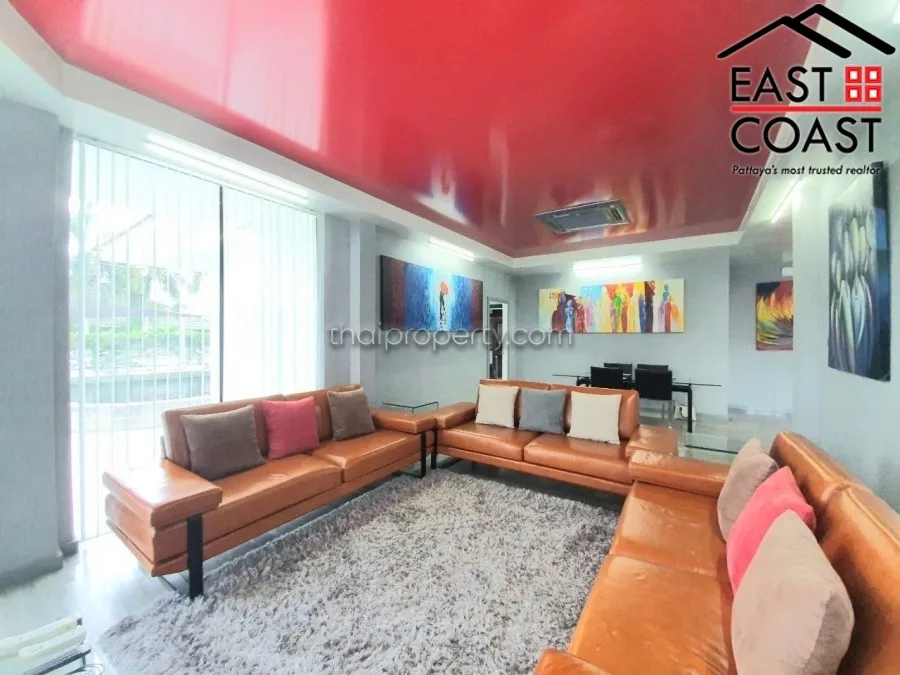 Greenfield Villa 2 photo 8