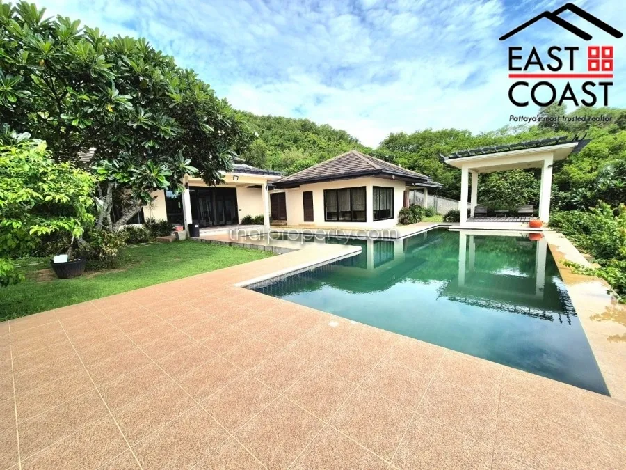 The hill estate photo 8