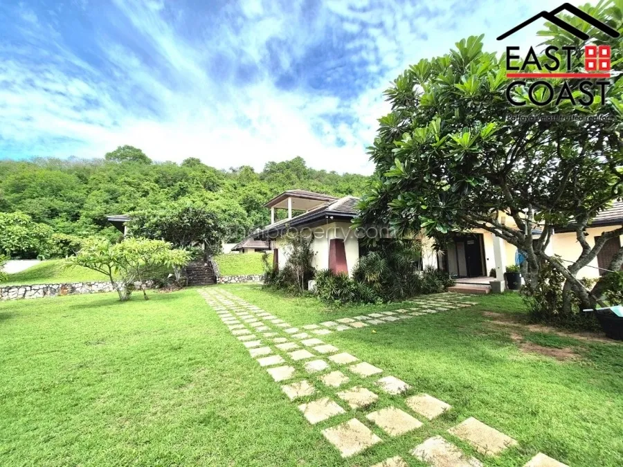 The hill estate photo 13