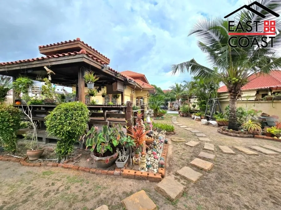 Park Village photo 15
