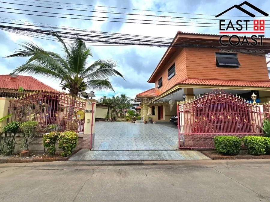 Park Village photo 3