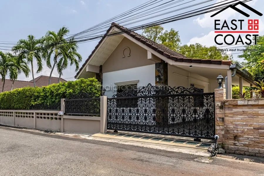 Pattaya Land And House photo 8