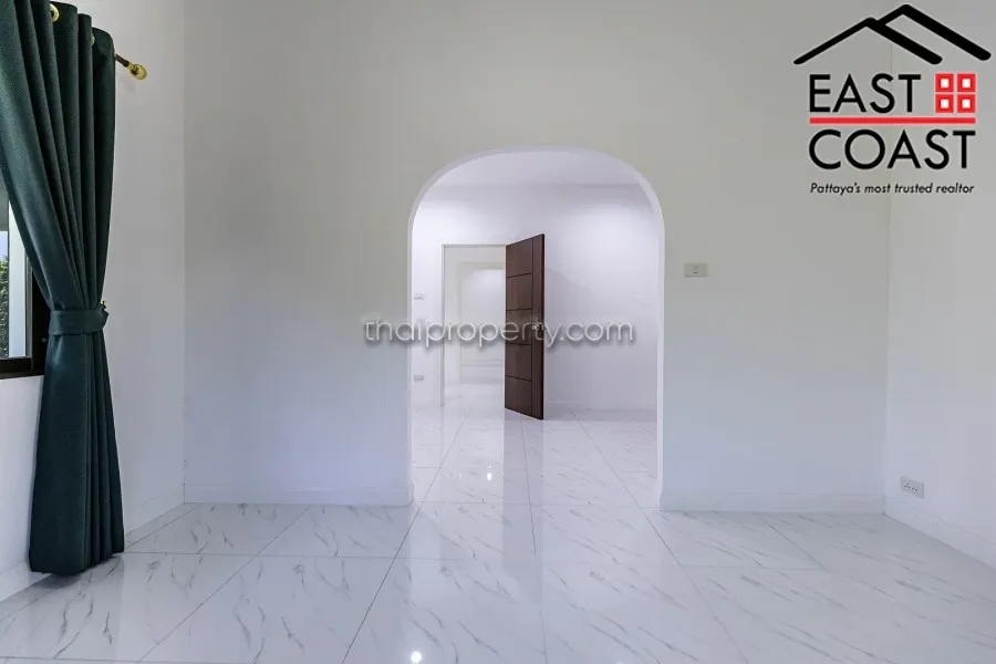 Pattaya Land And House photo 25